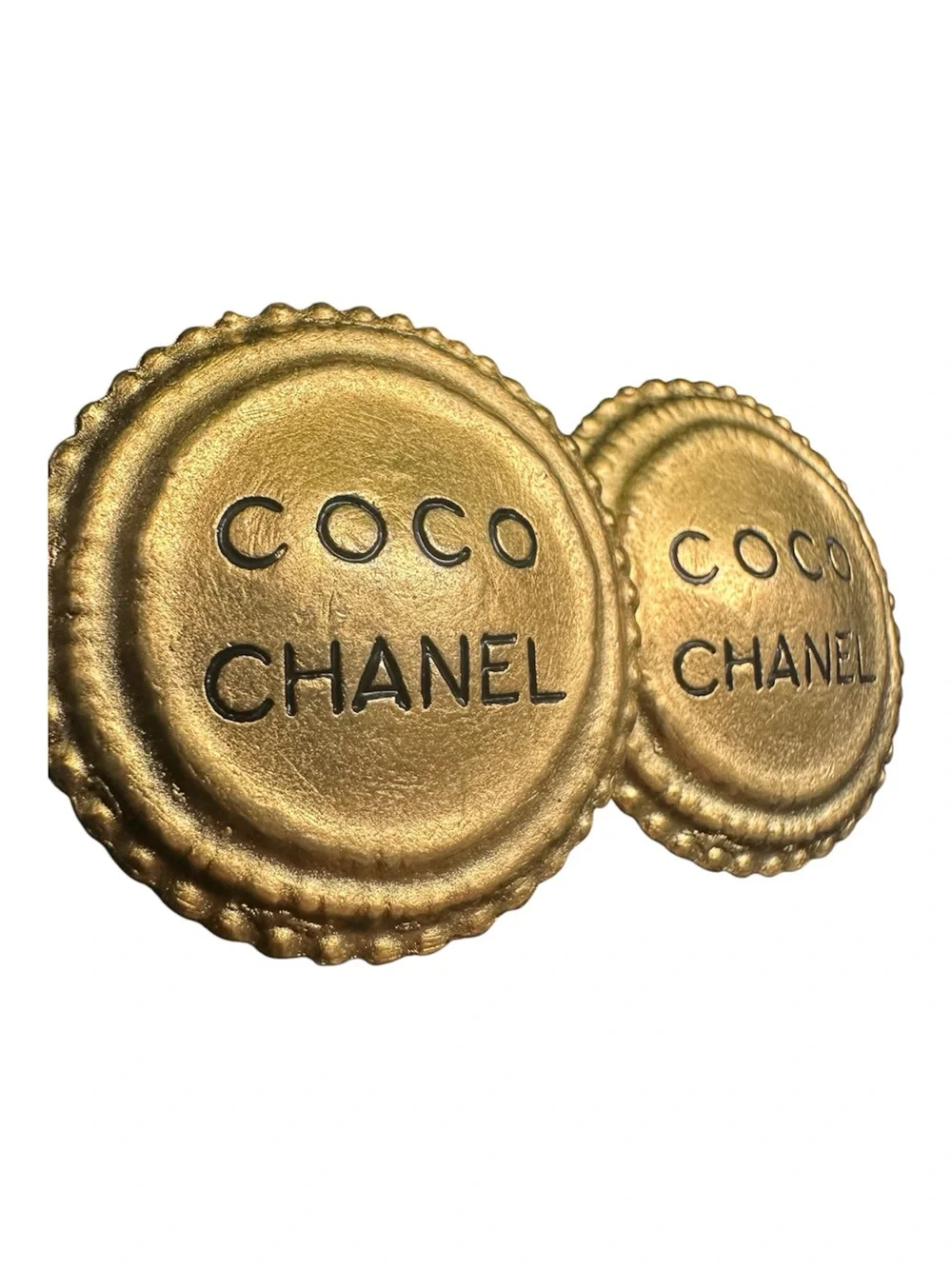 RARE Vintage CHANEL 94A COCO CHANEL Gold Button Clip-On Earrings 1.4” w/ Box
